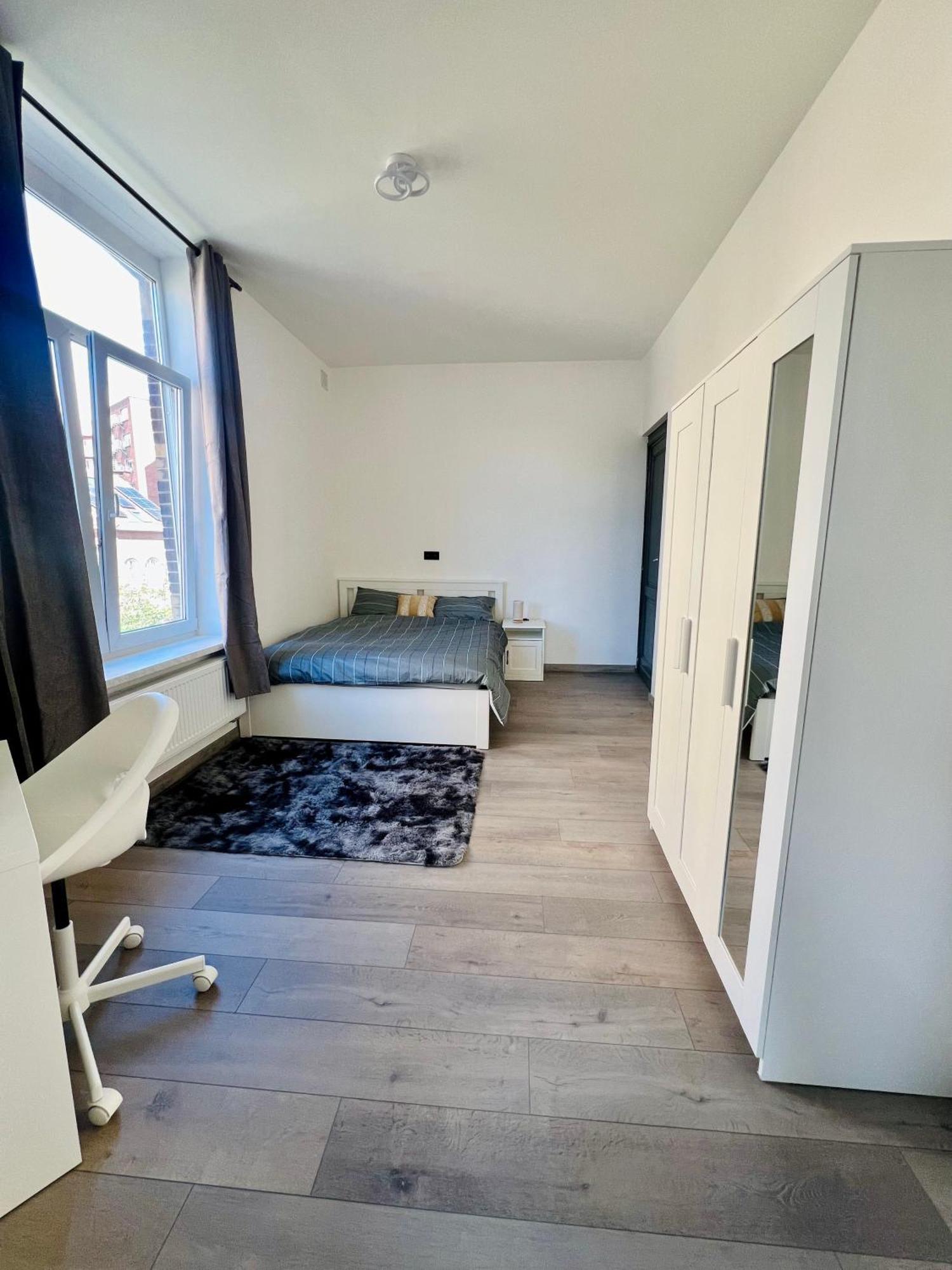 Renove Et Radieux A Bruselas